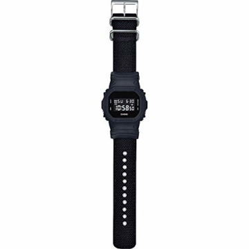 Casio G-Shock Digital Herrenarmbanduhr DW-5600BBN schwarz, Cordura Nylonarmband, 20 BAR - 5